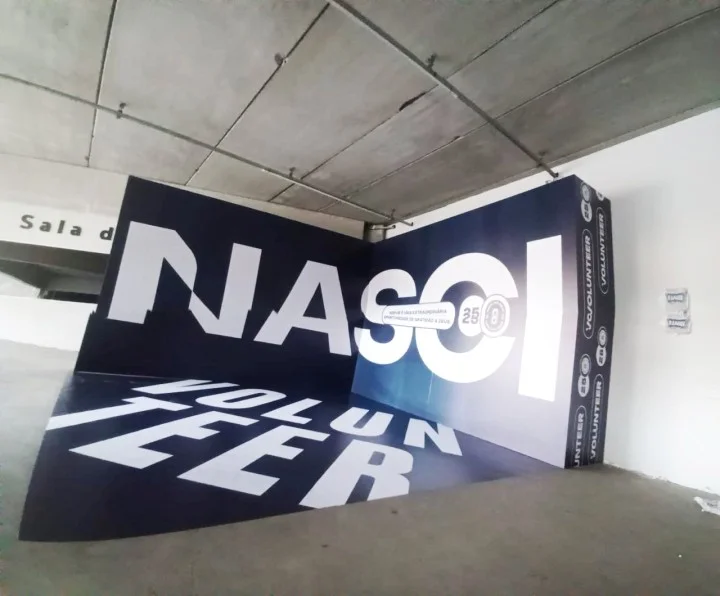 Adesivo personalizado